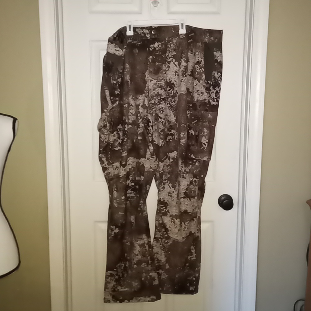Cabela's 3XL Strata Light Weight Hunting Camouflage Cargo Performance Pa…